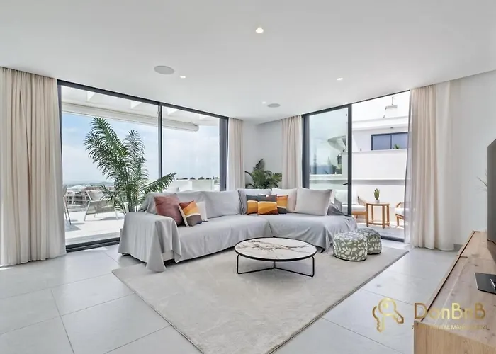 Penthouse With A Private Pool And Sea View In *