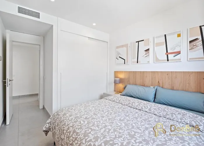 アパート Penthouse With A Private Pool And Sea View In *