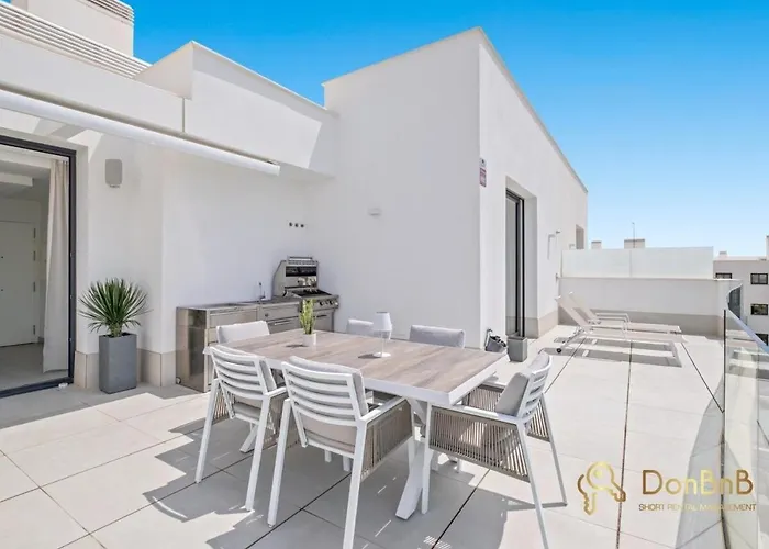 Penthouse With A Private Pool And Sea View In