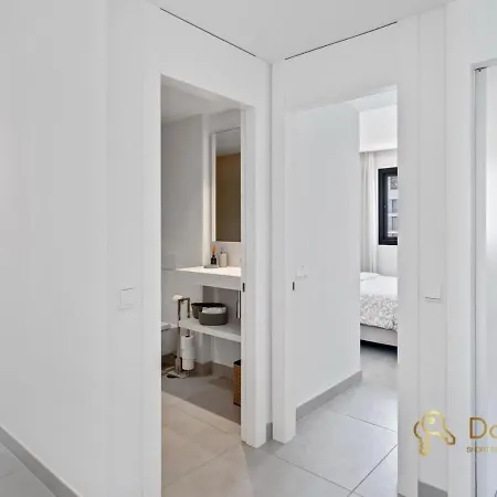 Penthouse With A Private Pool And Sea View In