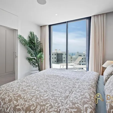 Penthouse With A Private Pool And Sea View In