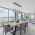 Διαμέρισμα Penthouse With A Private Pool And Sea View In *